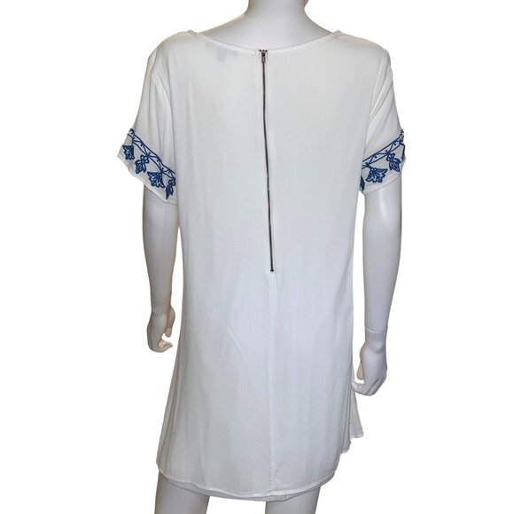 Lulus Dress Womens XL White Blue Embroidered Short Sleeve A-Line Back Zip - Picture 2 of 7